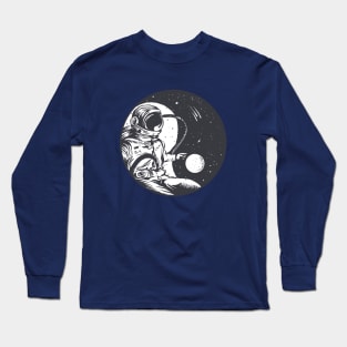 Astronaut, ying- yang circle space Long Sleeve T-Shirt